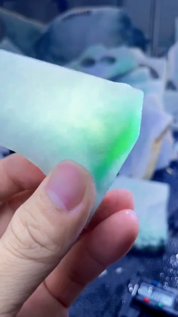 裸石翡翠天然A货翡翠板料