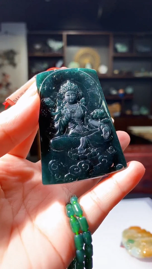 翡翠未镶嵌颈饰翡翠A货
