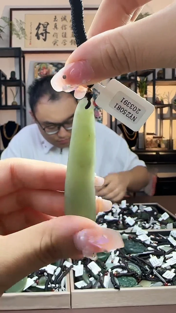 颈饰未镶嵌和田玉53