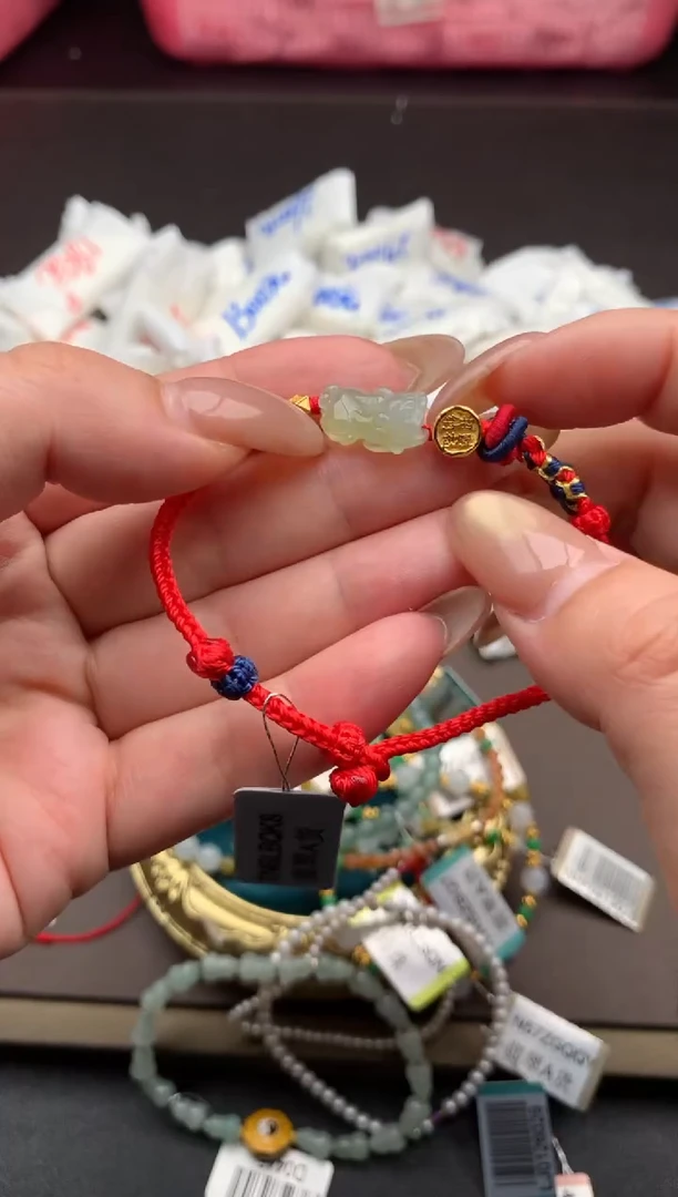 【闪购商品】翡翠手绳未镶嵌一