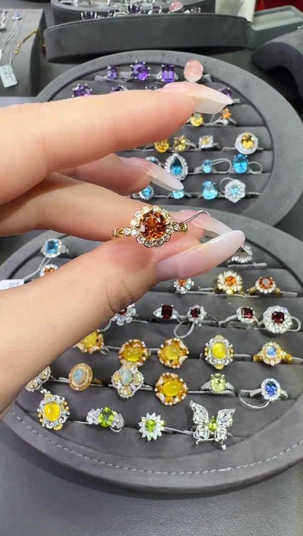 银S925镶嵌戒指石榴石（芬达石）不低于1.0ct【七天鉴赏期】