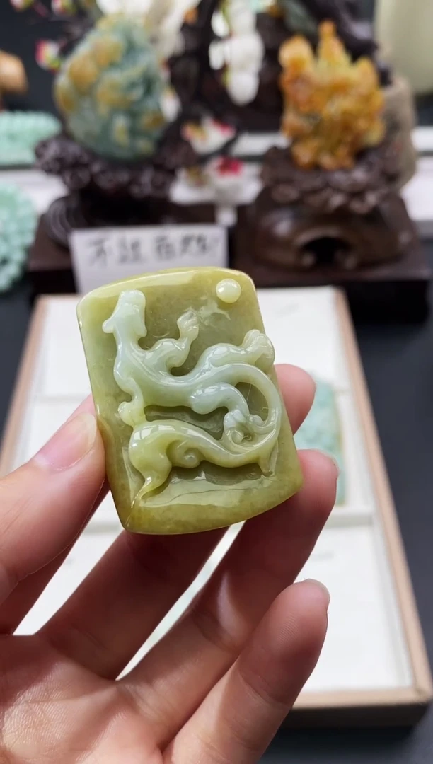 颈饰未镶嵌翡翠天然缅甸A货翡翠