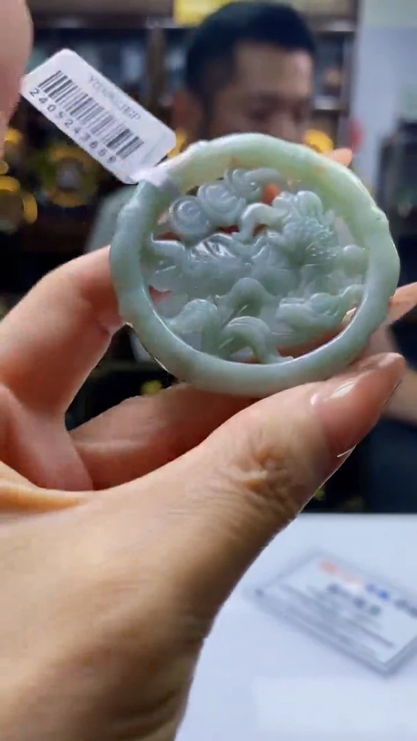 翡翠未镶嵌颈饰3423多样性发货