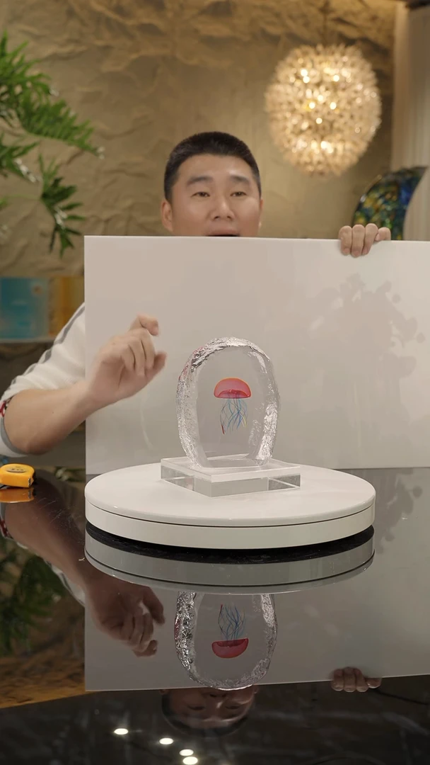 【闪购商品】摆件福利金红水母摆件小号