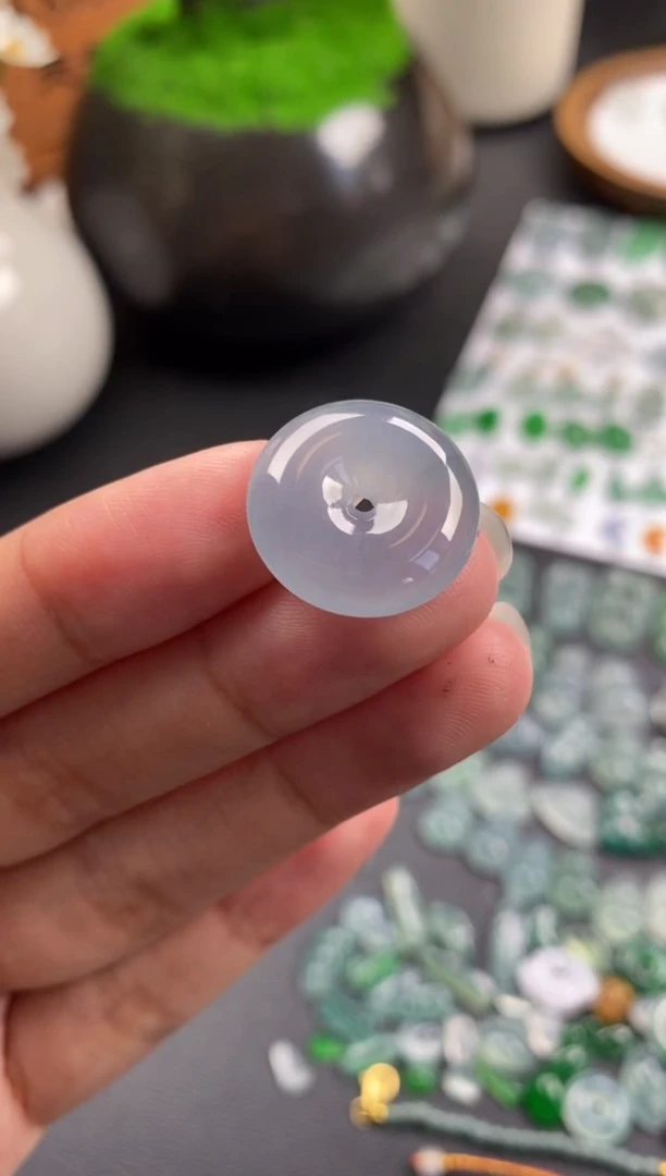 散珠翡翠冰种平安扣