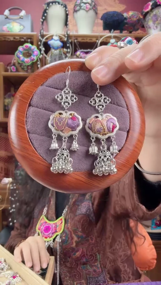 刺绣耳环101甜甜家