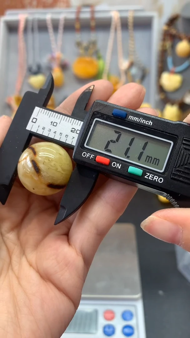 【闪购商品】琥珀珠宝奇石未镶嵌151