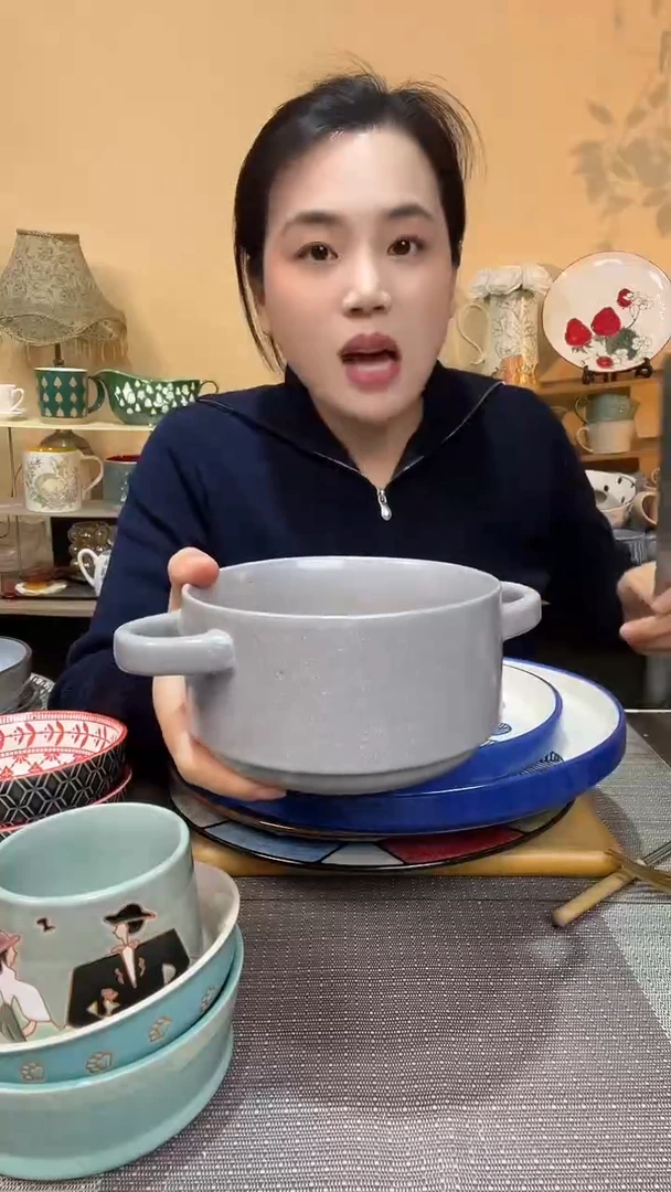 瓷片5.5英寸双耳碗 微瑕介意勿拍