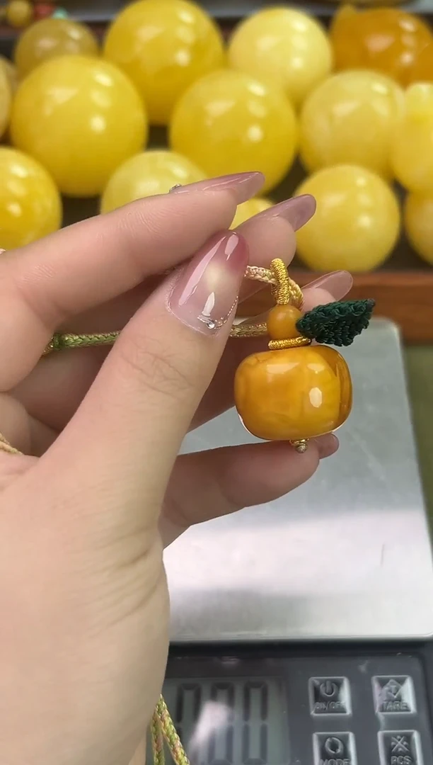 裸石琥珀未镶嵌天然琥珀蜜蜡吊坠