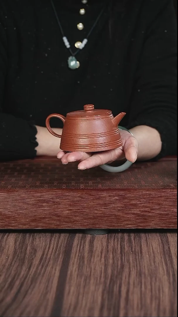 【闪购商品】紫砂茶壶红降坡  哲钰