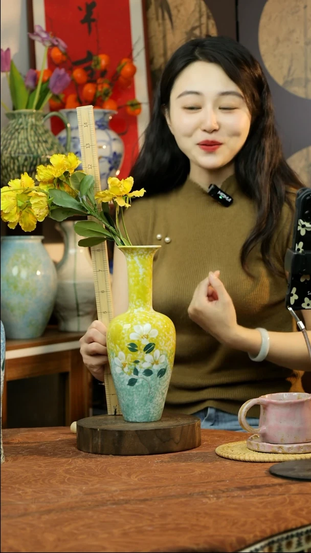 景德镇手绘油画风花瓶1