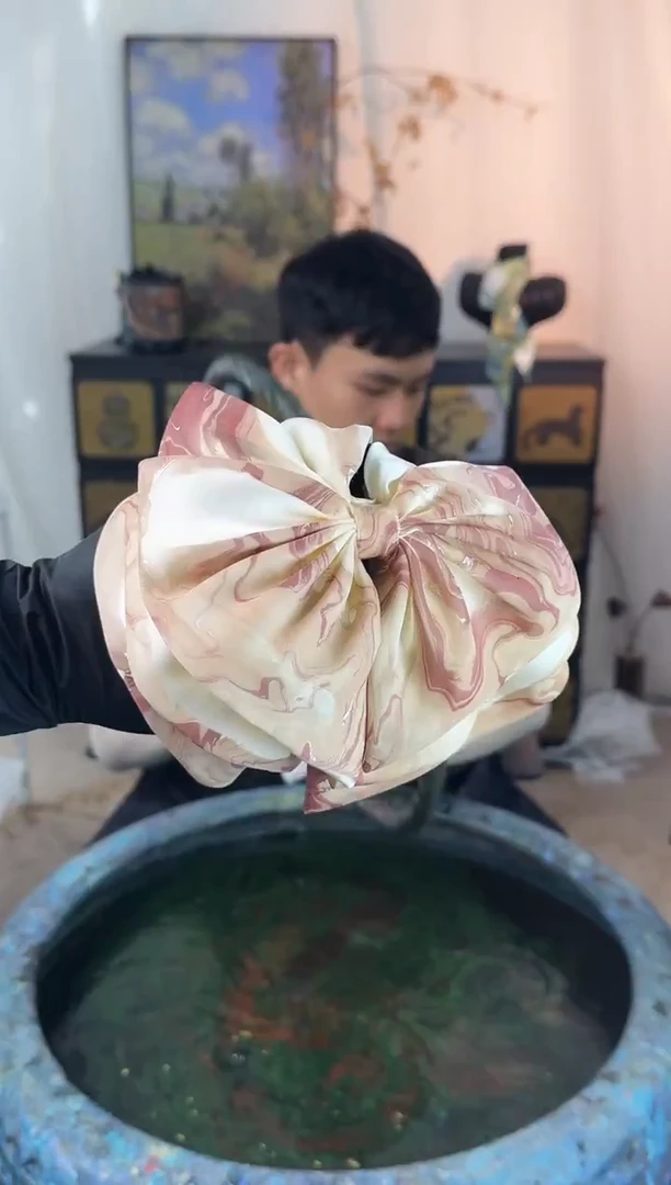 363乌梅子酱三层蝴蝶抓夹