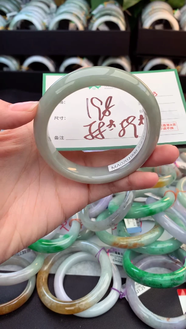 未镶嵌定制翡翠毛货需精细抛光+多样性拍1发1