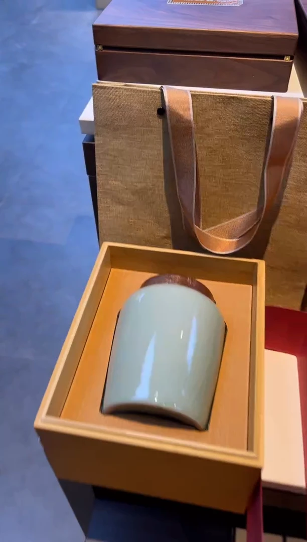 茶经系列单陶瓷罐装1套