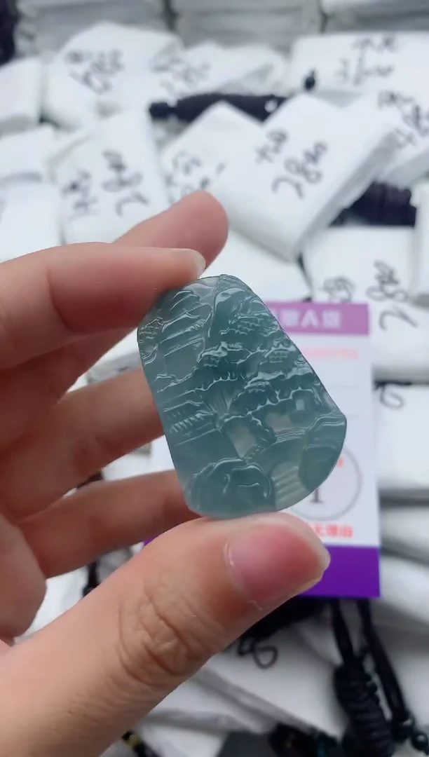 翡翠未镶嵌颈饰88888888