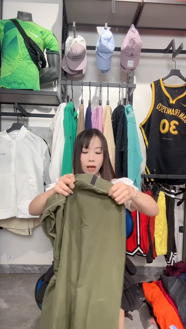 1661  编码 瑕疵款直播间过款为准 尺码