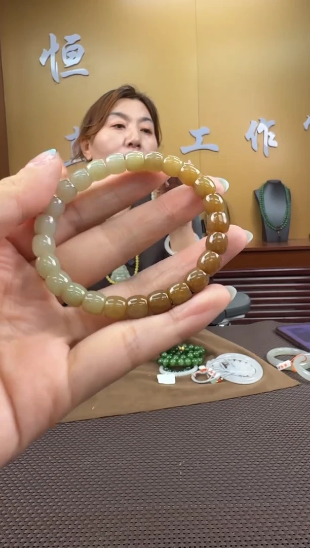 颈饰未镶嵌和田玉手串(多样性发一)8mm