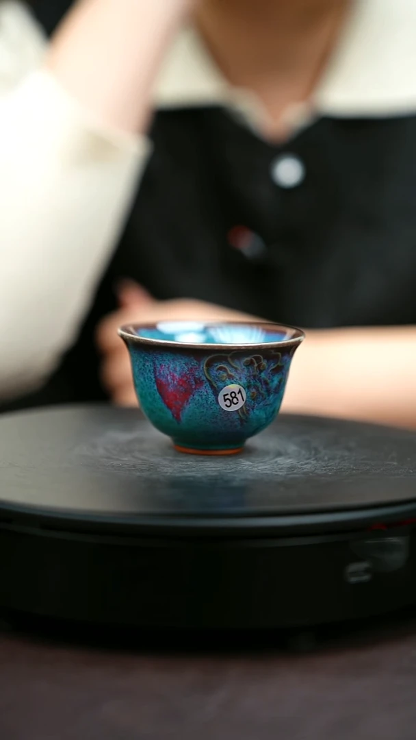 581#原矿钧瓷炉钧釉祥云杯