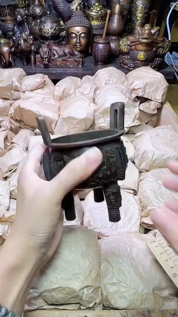 铜器摆件铜器摆件