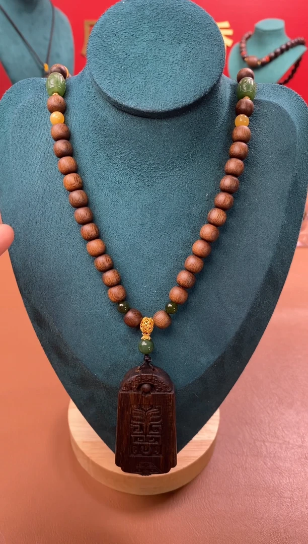 【闪购商品】沉香手串P沉水黄金白棋玉化8*8+沉香木雕貔貅牌