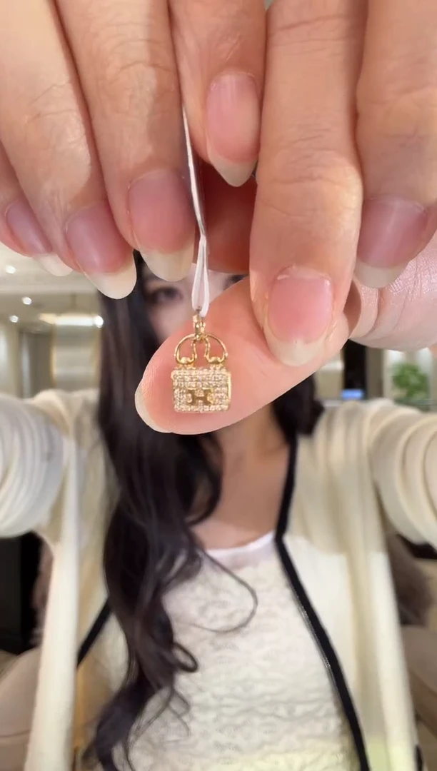 18K金镶嵌吊坠钻石W241|1980