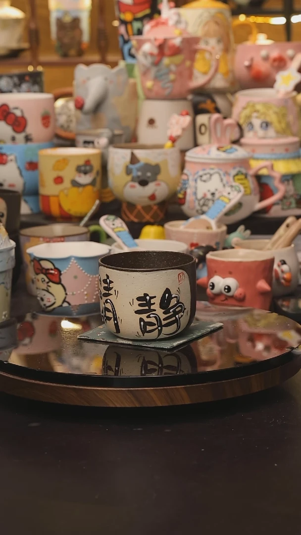 景德镇釉下彩绘设计师款式陶瓷