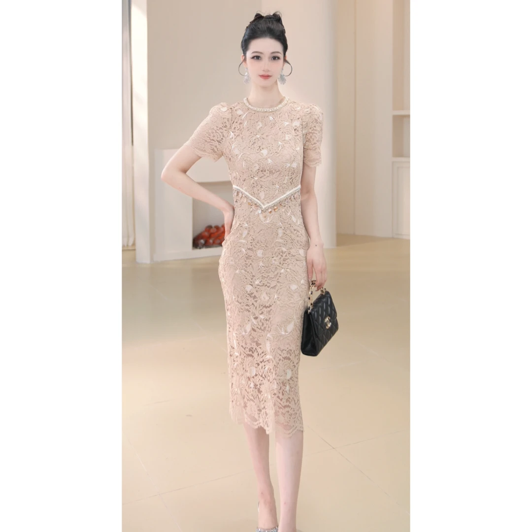 21790气质高贵复古优雅宴会显瘦轻奢修身名媛设计师夏季连衣裙