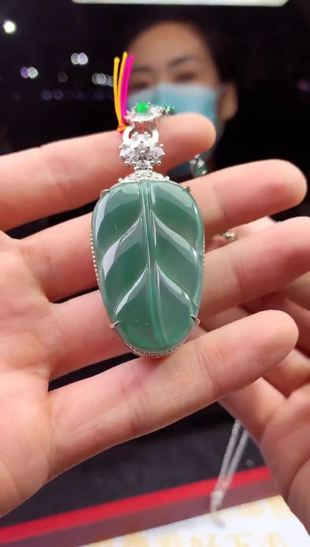 未镶嵌定制翡翠天然A货翡翠拍一发一