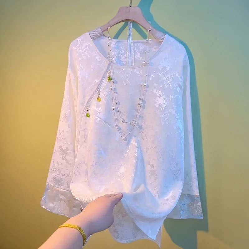 妍旭早春改良新中式圆领春季宽松刺绣袖口衬衫5102