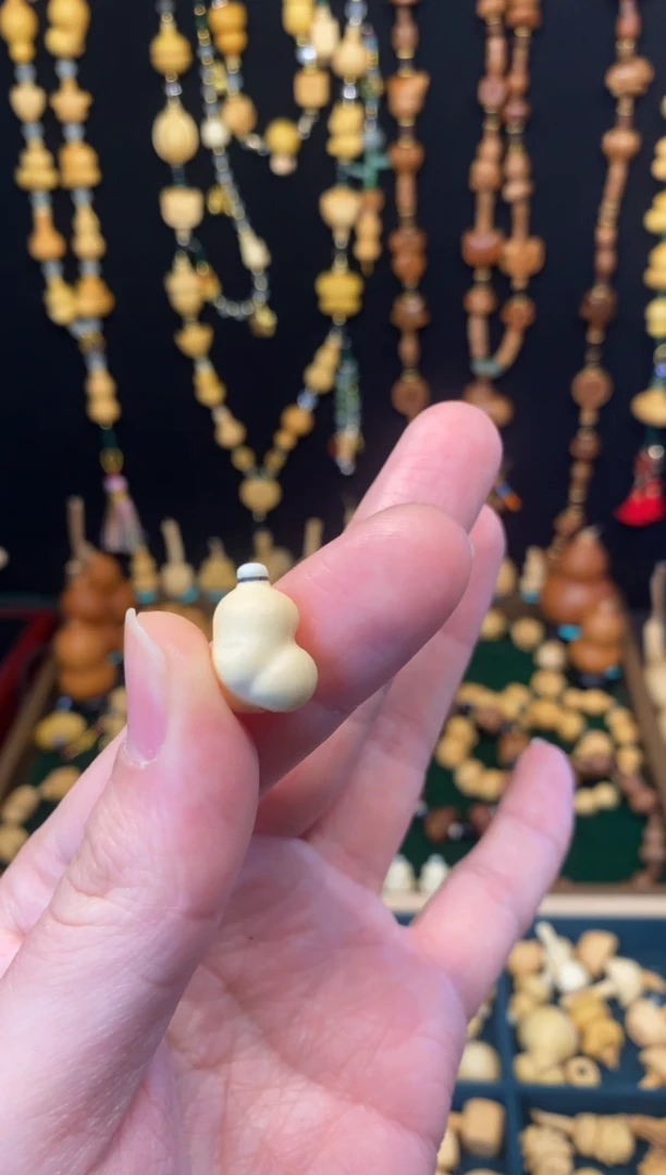 葫芦✎****?金蟾手串