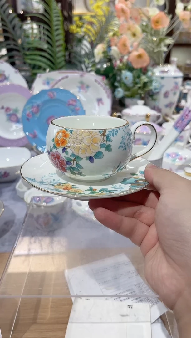 36%以上骨粉骨瓷杯碟