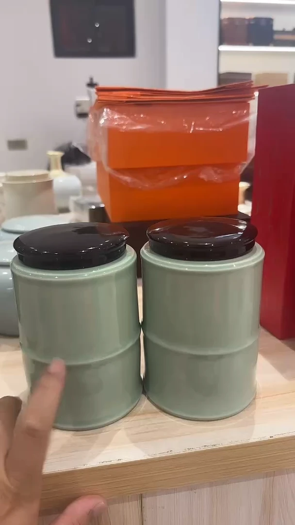 德化精品陶瓷罐2个