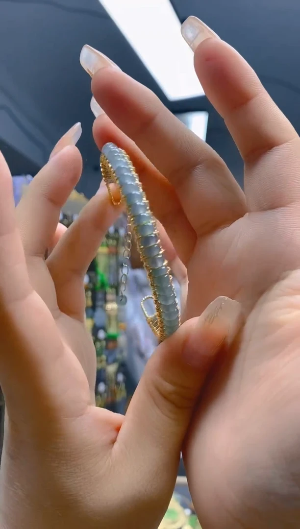 翡翠合金耳饰048翡翠手镯