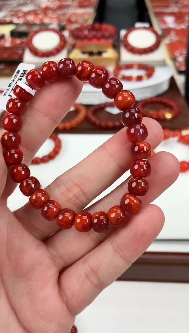 南红玛瑙瓦西老型手串8+未镶嵌一个/条