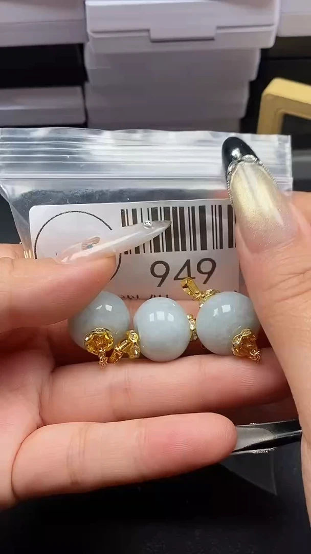 吊坠(不含链)未镶嵌翡翠949