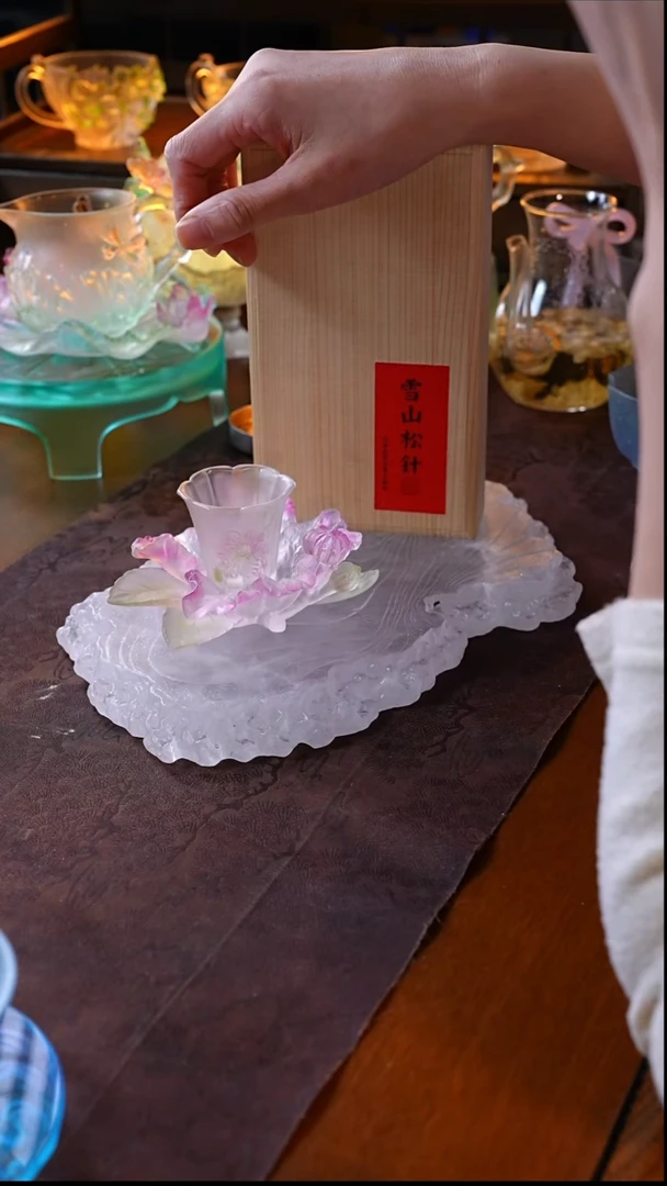 手工艺品琉璃紫薇1杯1托+雪山松针1盒
