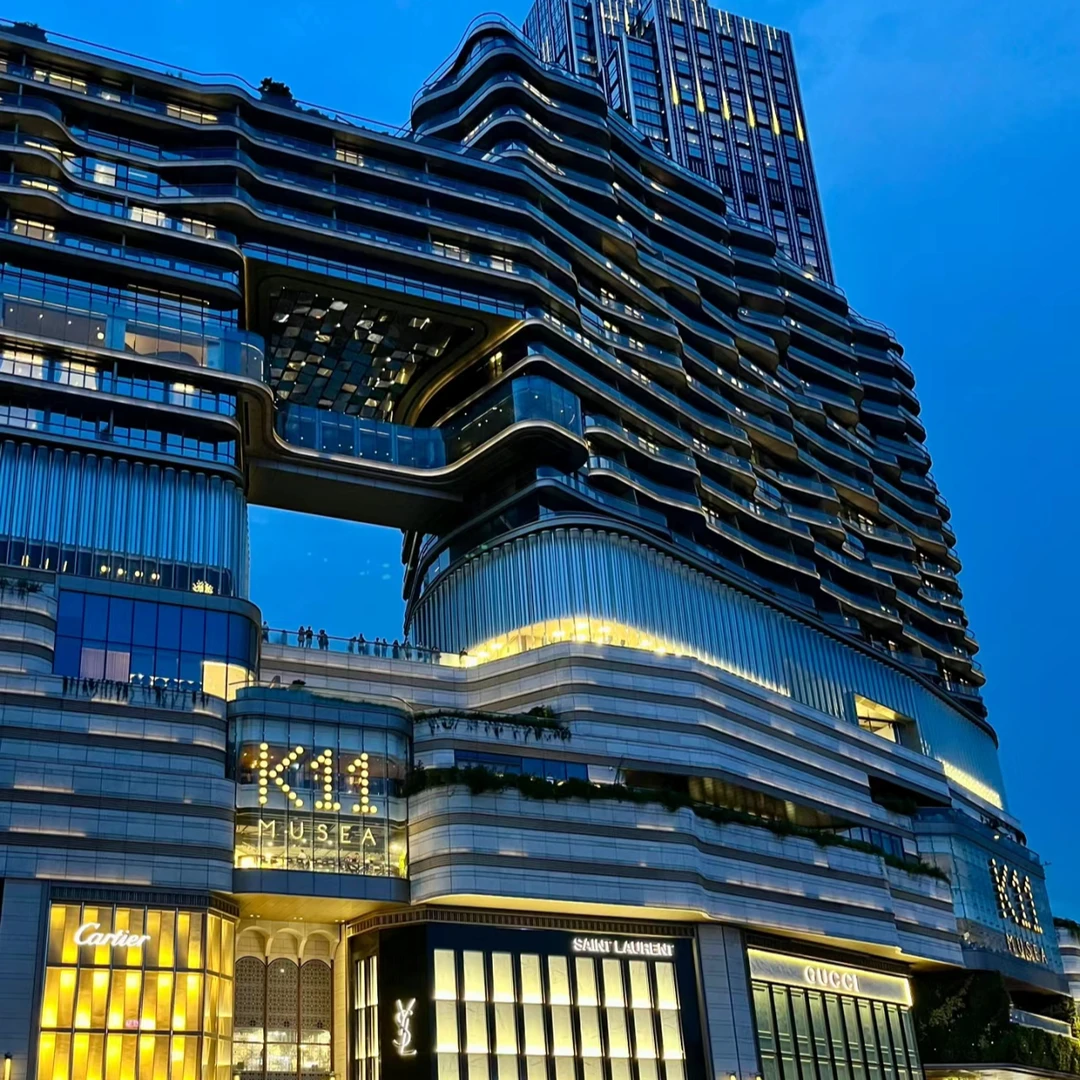 【轻奢时尚】条纹编织圆领毛衣4450