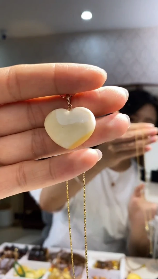 裸石琥珀未镶嵌天然琥珀蜜蜡首饰