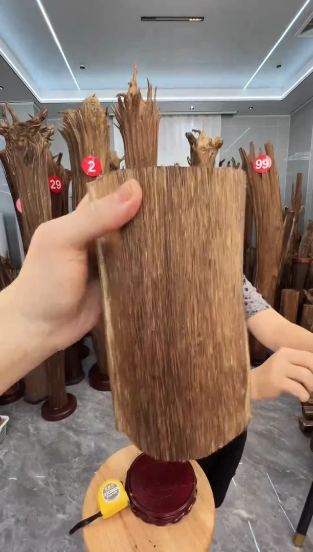 沉香碎屑沉香沉香原料