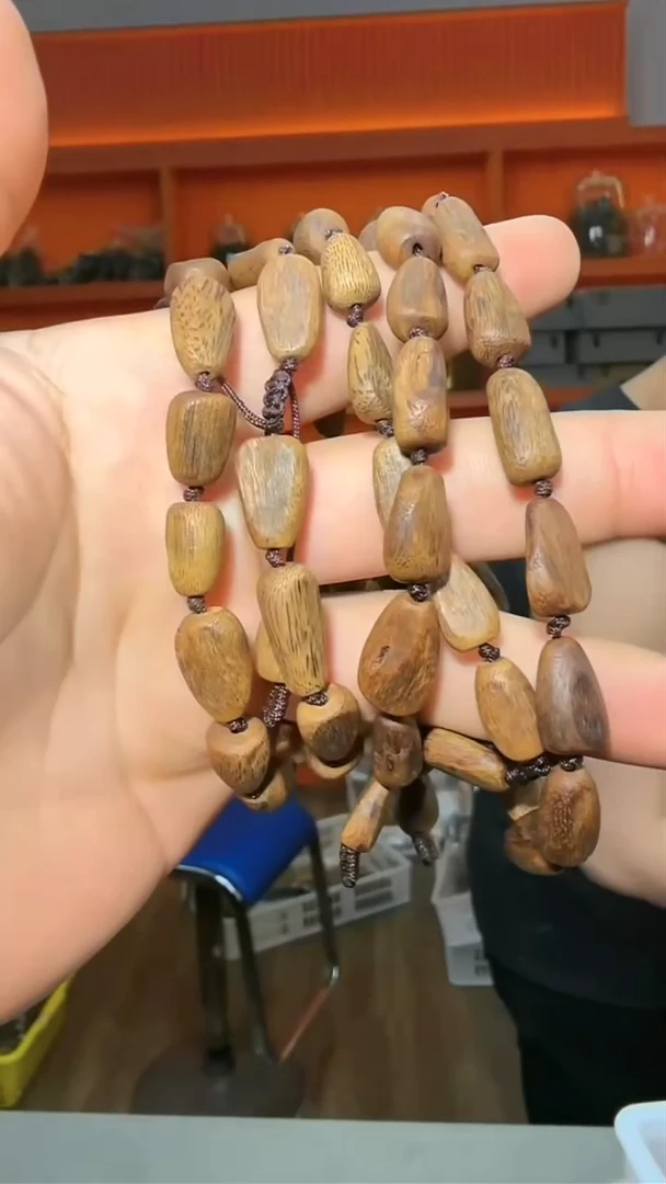 沉香手串184号单圈多样性发一