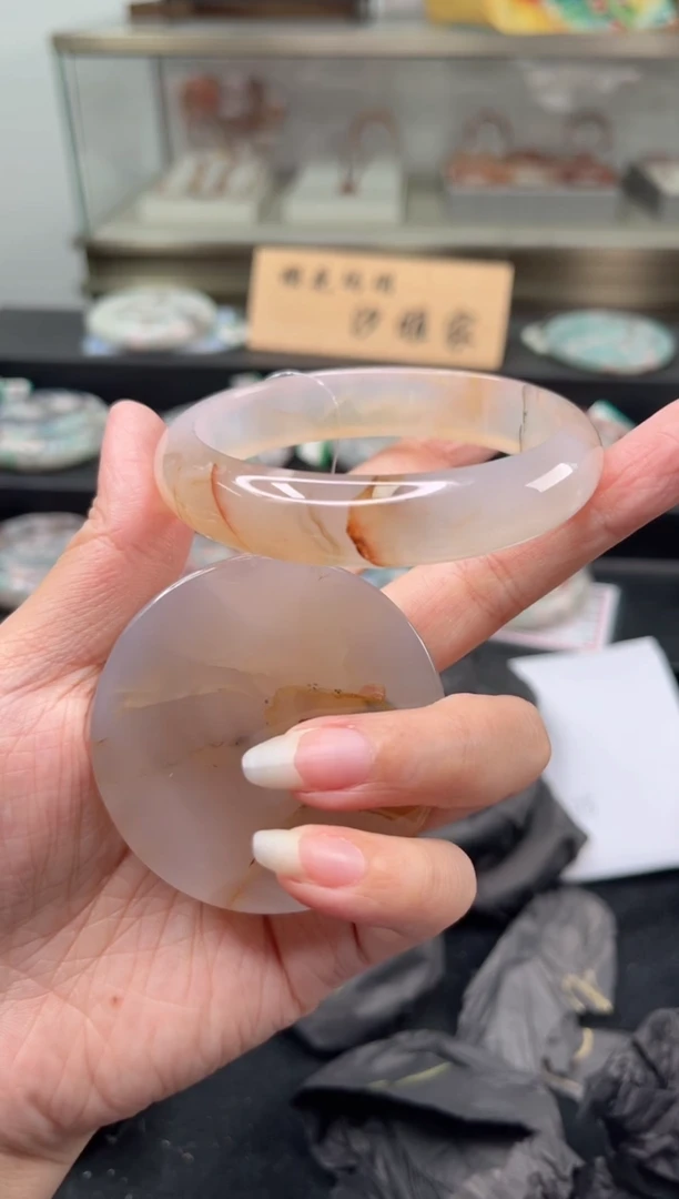 未镶嵌手镯石英质玉59圈口（赠品镯心）393899