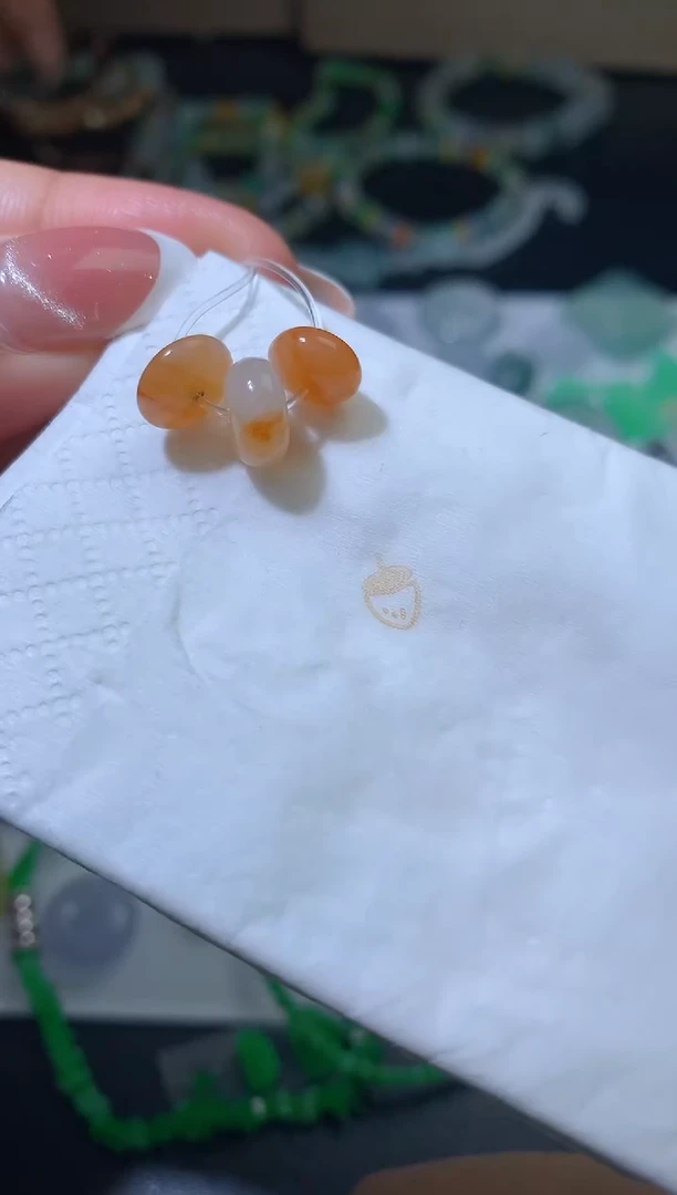 未镶嵌定制翡翠毛货