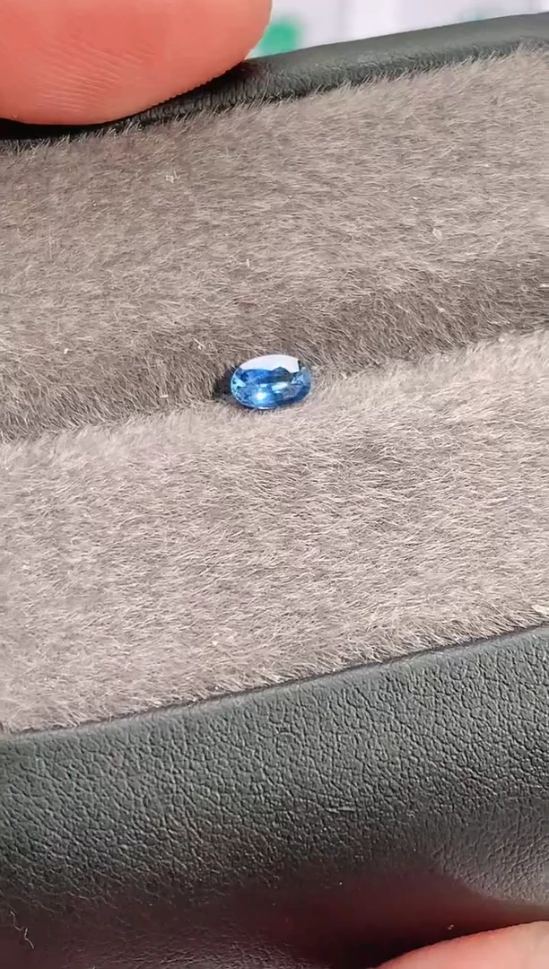 裸石蓝宝石0.42-9.9天然斯里兰卡蓝宝石