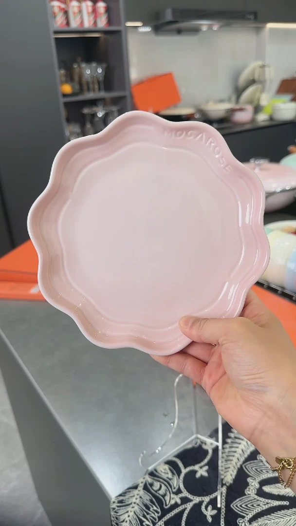 【闪购商品】瓷炻彩花边盘18cm-樱花粉
