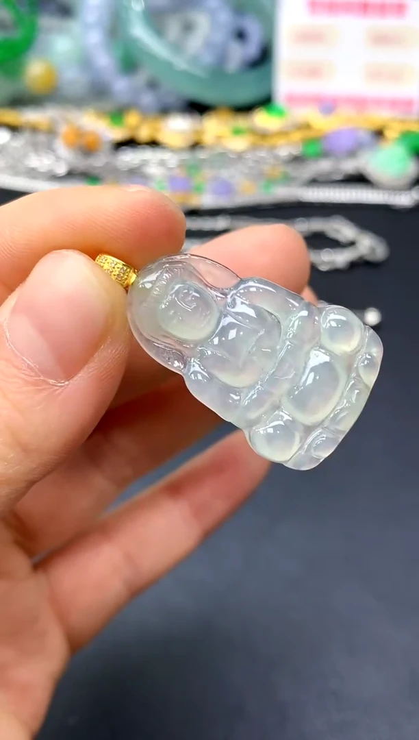 颈饰18K金镶嵌翡翠76-中国好珍宝