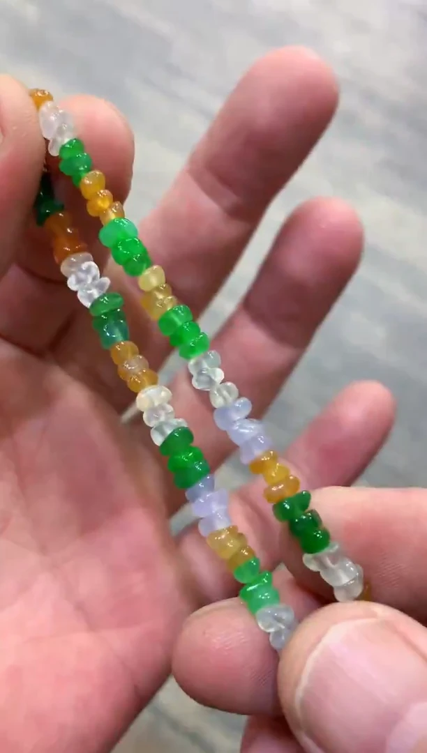 颈饰未镶嵌翡翠天然A货翡翠