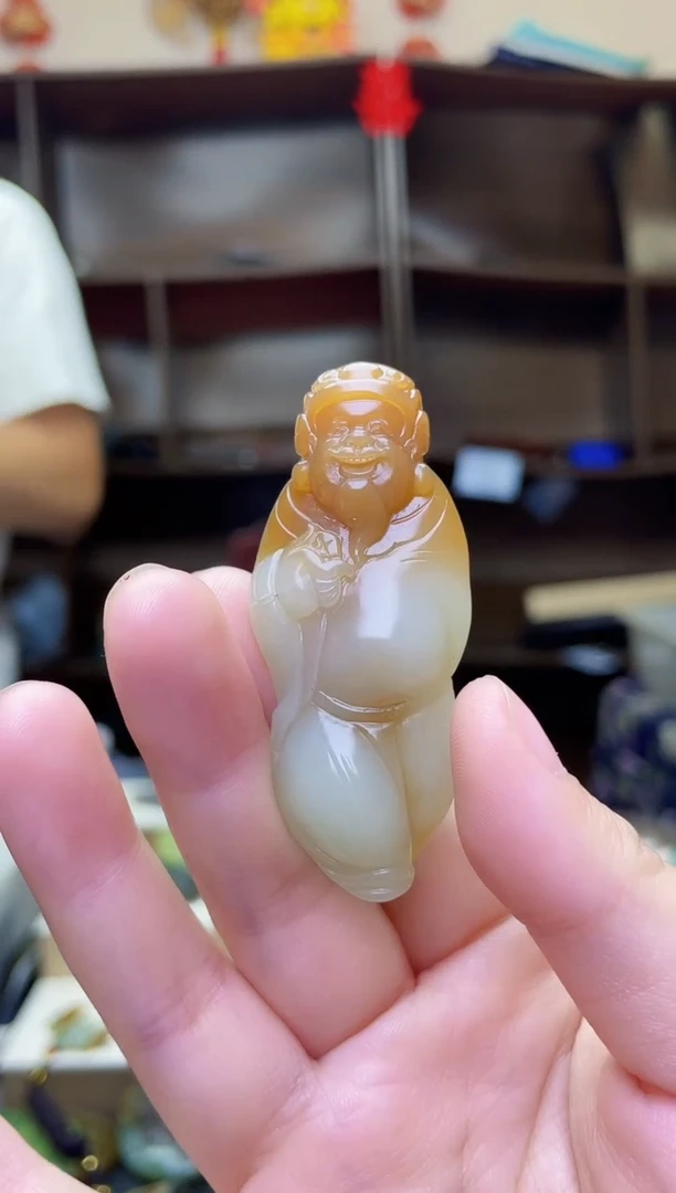 和田玉未镶嵌颈饰1