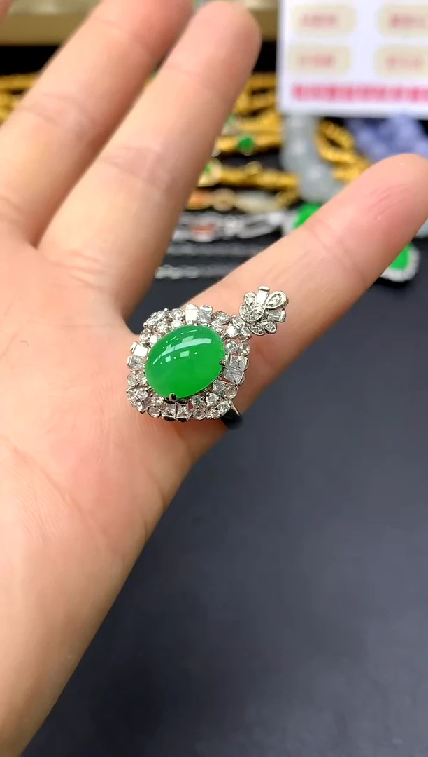 18K金镶嵌戒指翡翠199-中国好珍宝