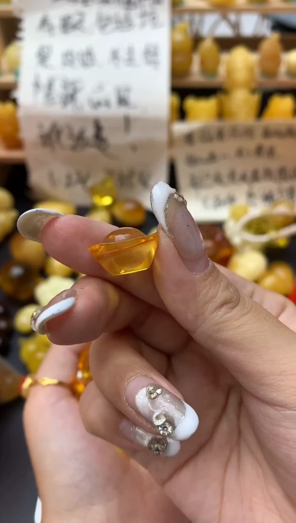 琥珀未镶嵌珠宝奇石05琥珀蜜蜡微瑕