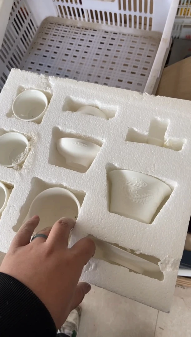 【闪购商品】杯无运费险略有微瑕介意勿拍